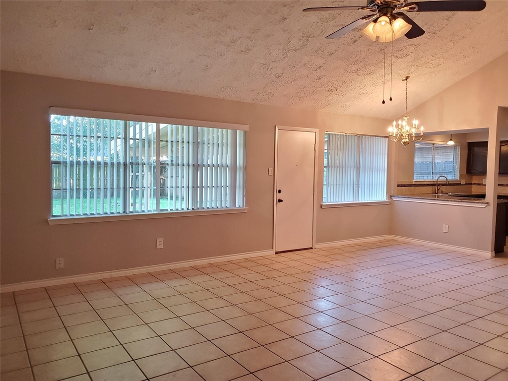 16315 Thistleglen Lane - Photo 10