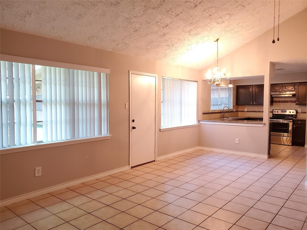 16315 Thistleglen Lane - Photo 8