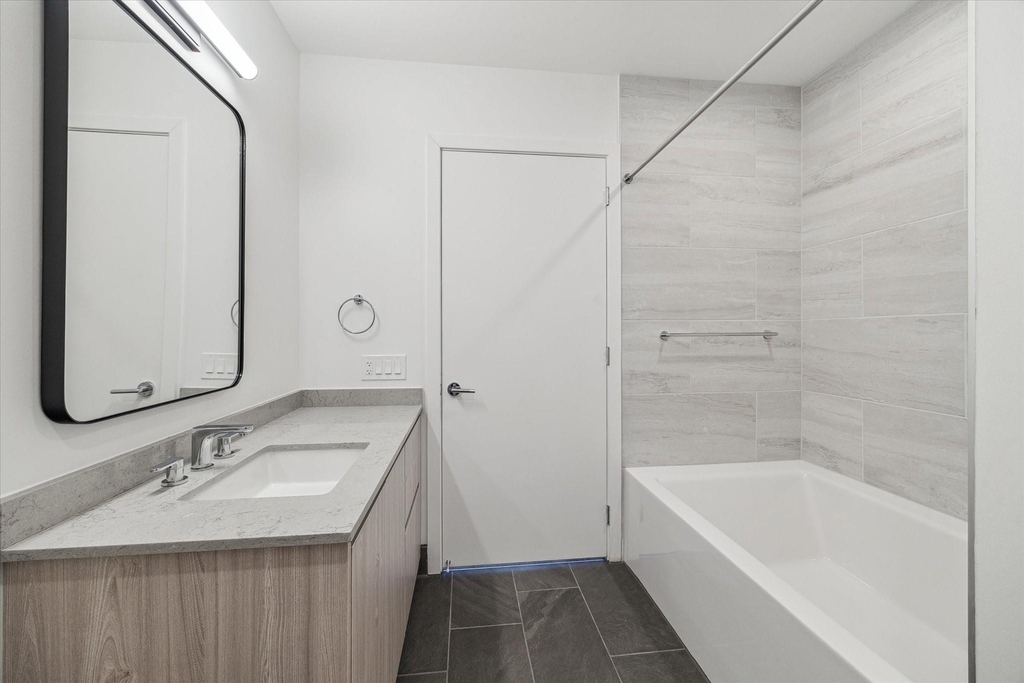1 Riva Row - Photo 16