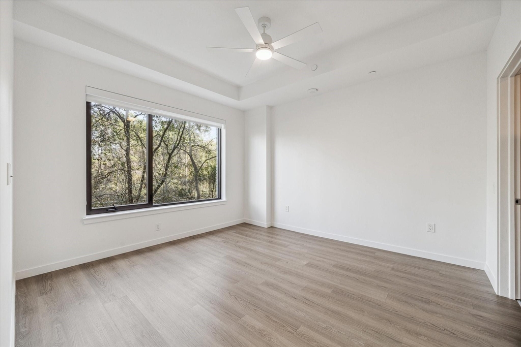 1 Riva Row - Photo 11
