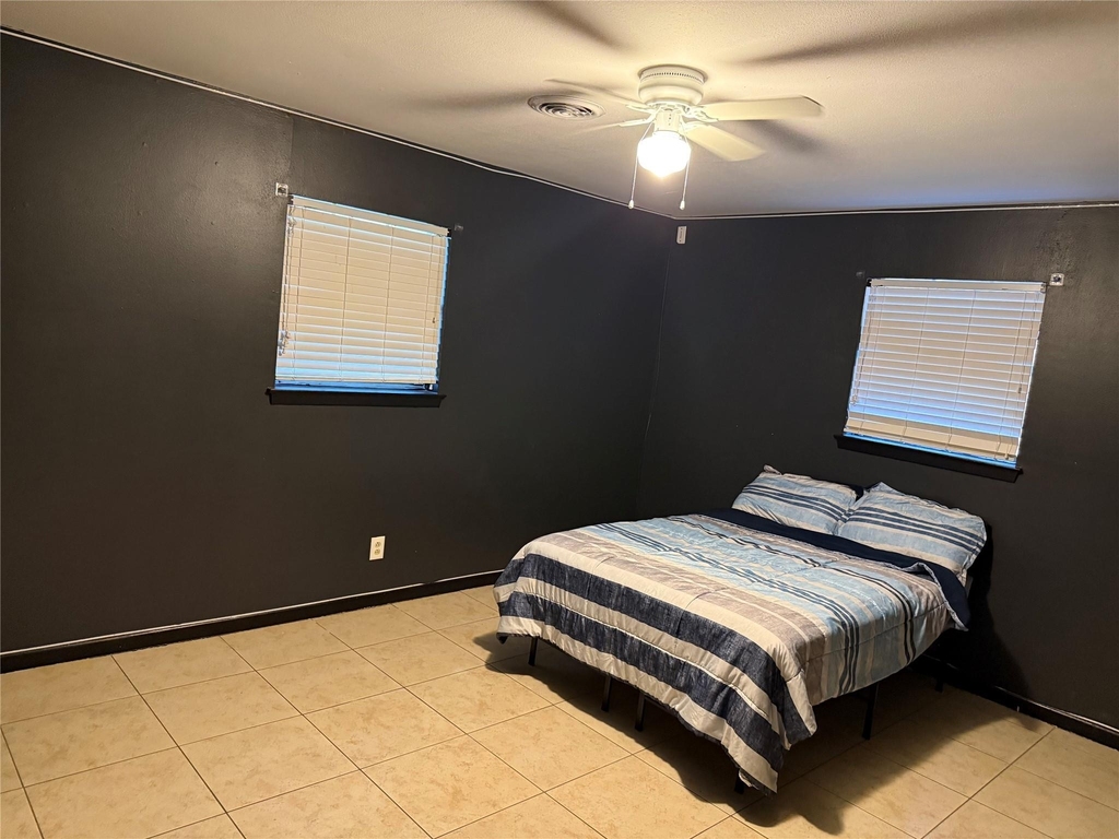 2206 Palomar Street - Photo 5