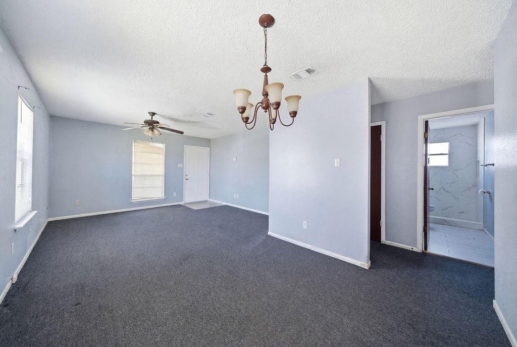 406 E 34th Street - Photo 1