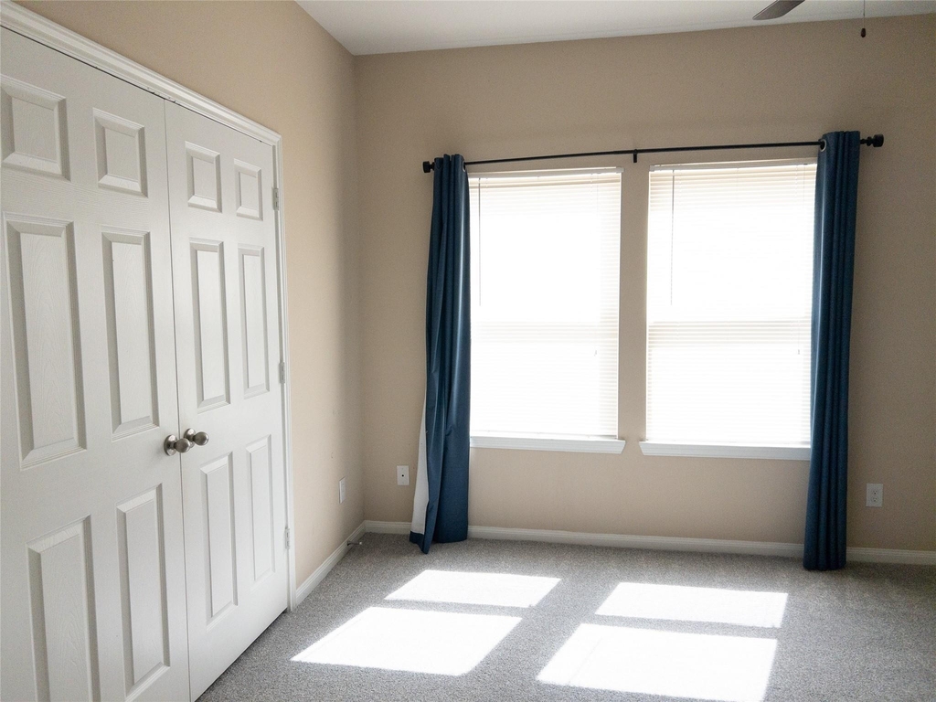 3986 Avenue B - Photo 15