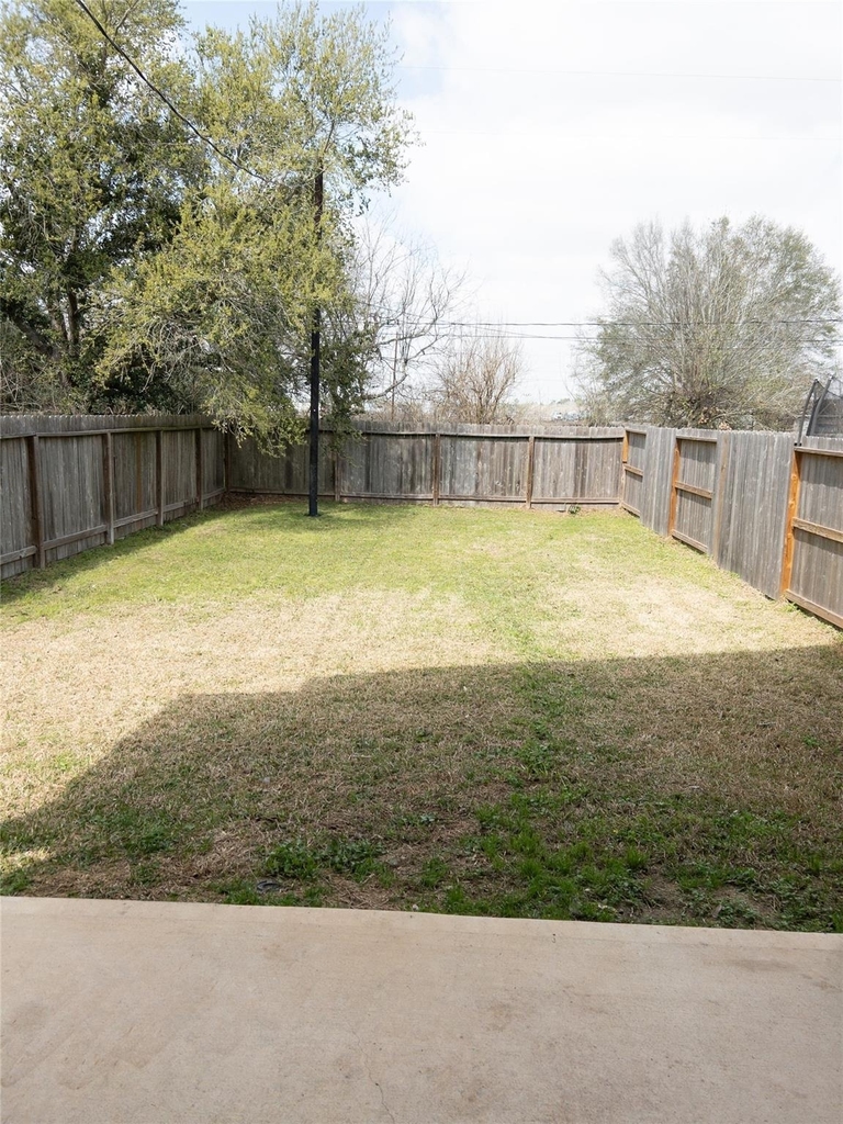 3986 Avenue B - Photo 21