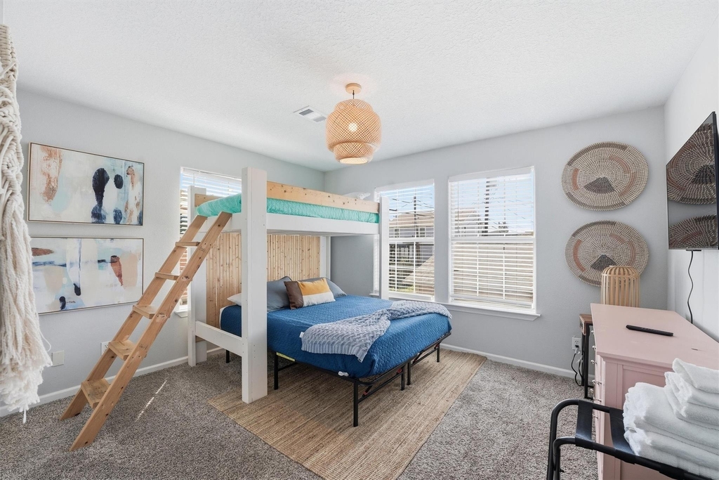 2311 56th Street - Photo 10