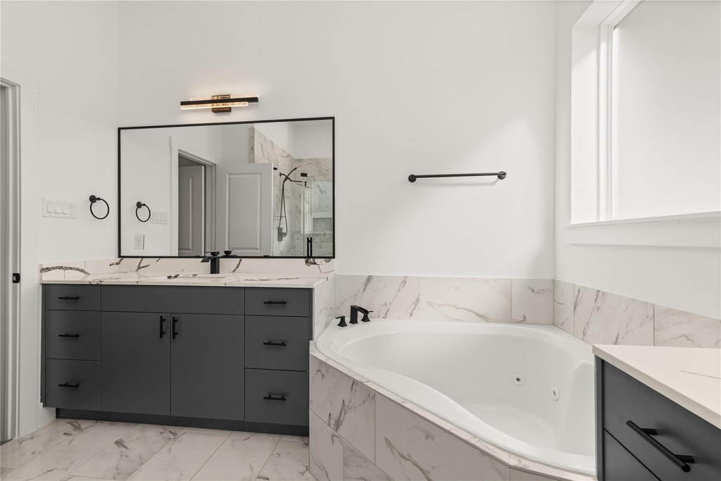 2709 Dennis Street - Photo 9