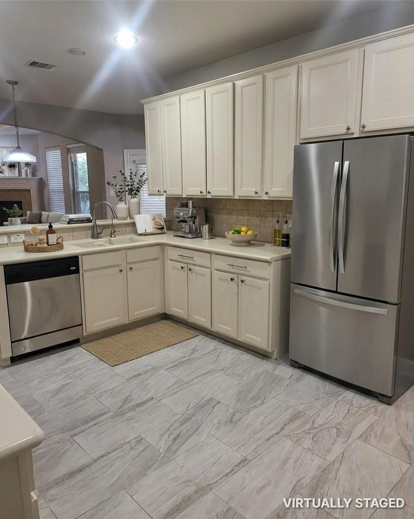 606 Admiral Bay Lane - Photo 15