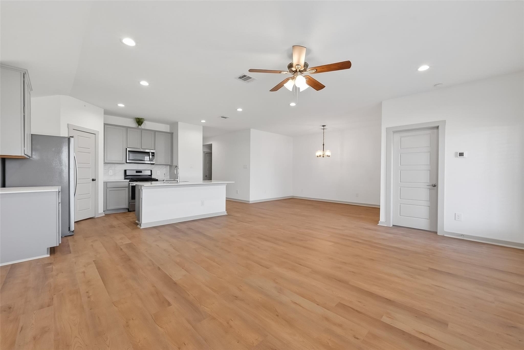 827 Silver Kettle Drive - Photo 7