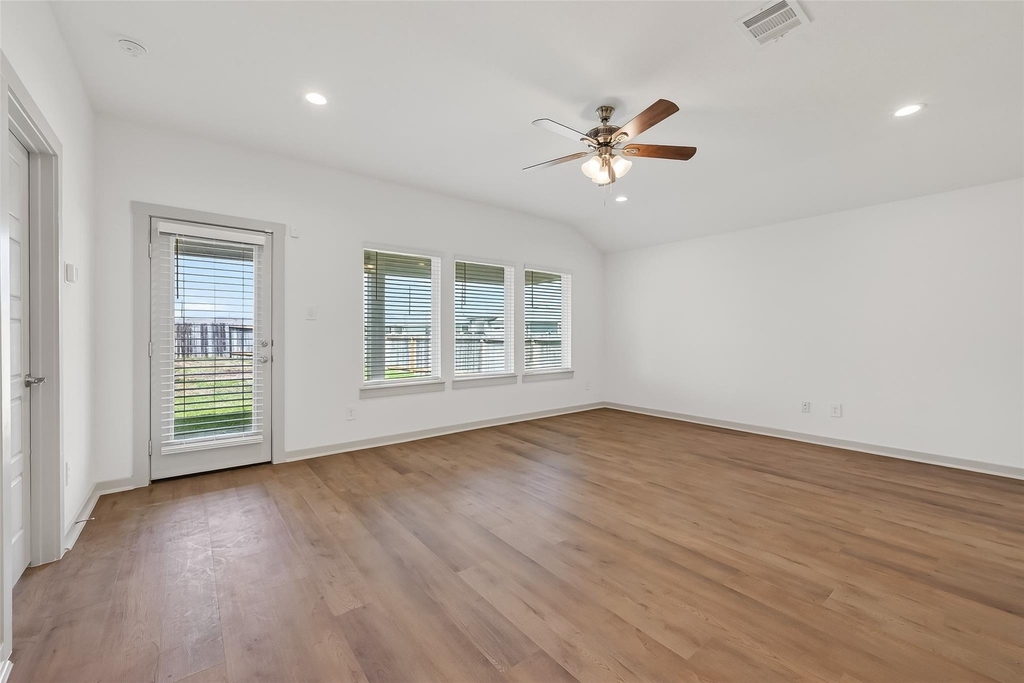 827 Silver Kettle Drive - Photo 5