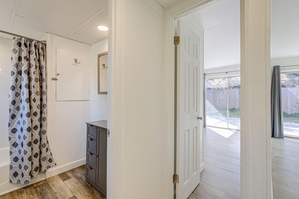 467 Jackson Avenue - Photo 12