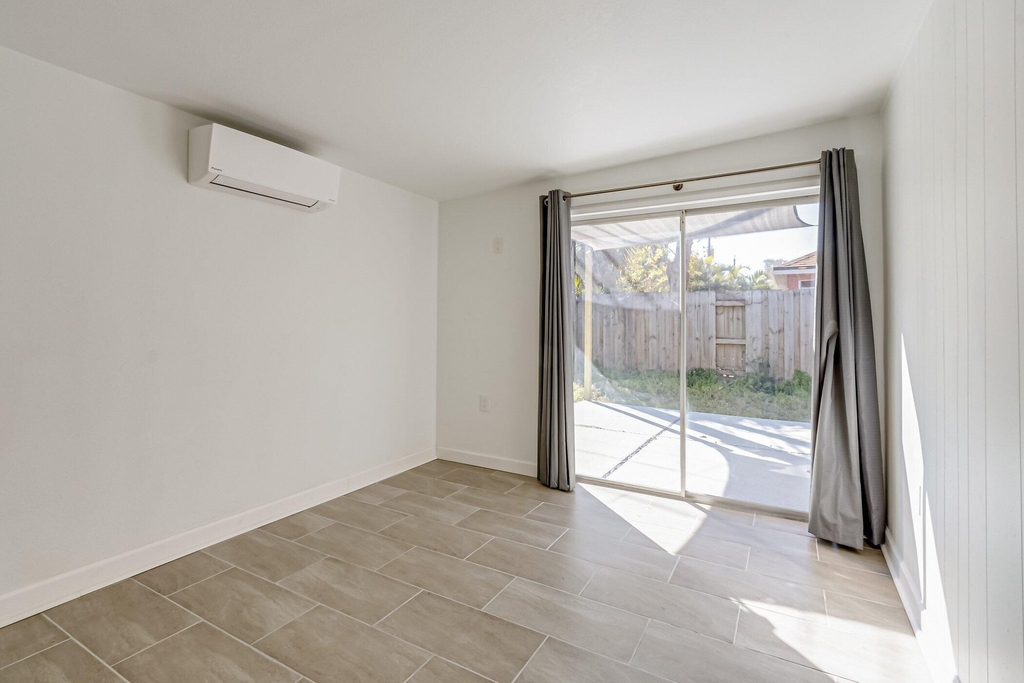 467 Jackson Avenue - Photo 19