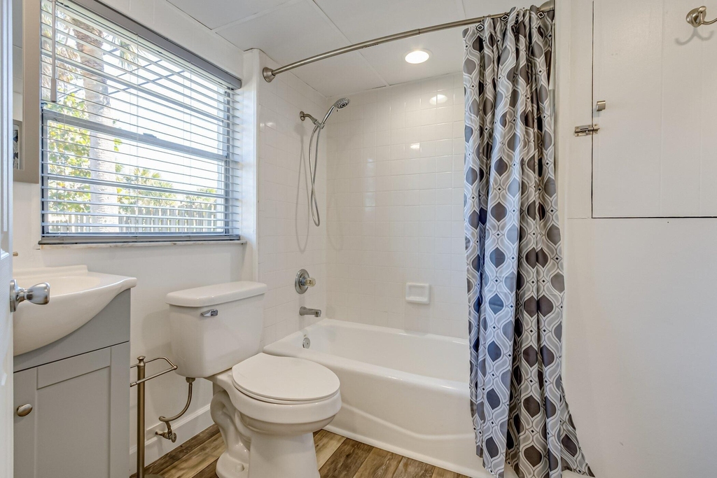 467 Jackson Avenue - Photo 14