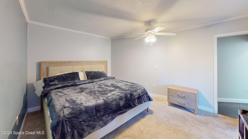 216 Country Club Drive - Photo 31