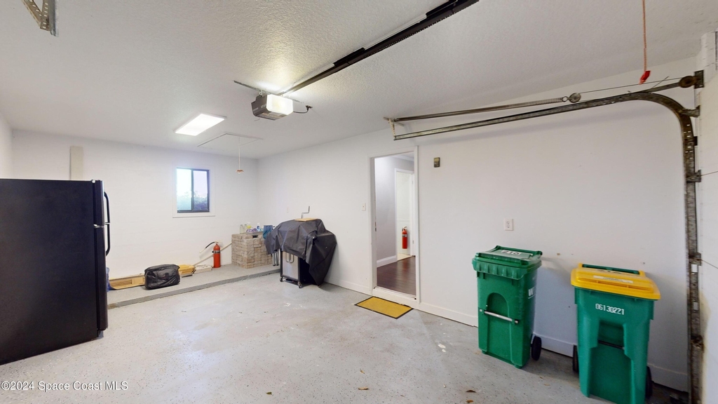 216 Country Club Drive - Photo 39