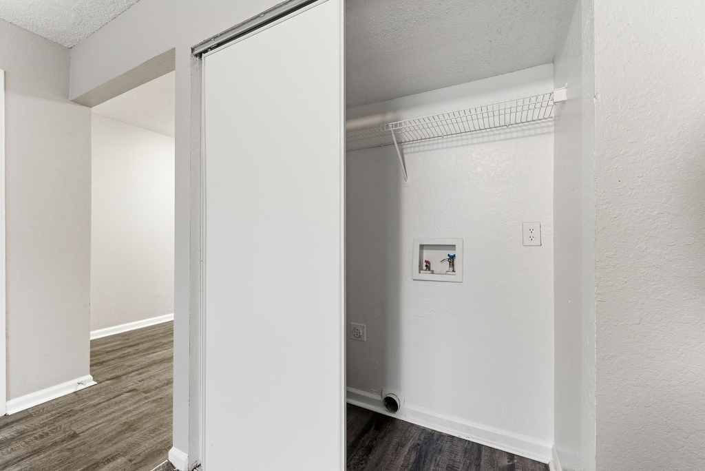 3529 Glenwood Road - Photo 10