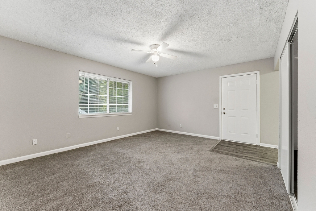 3529 Glenwood Road - Photo 5