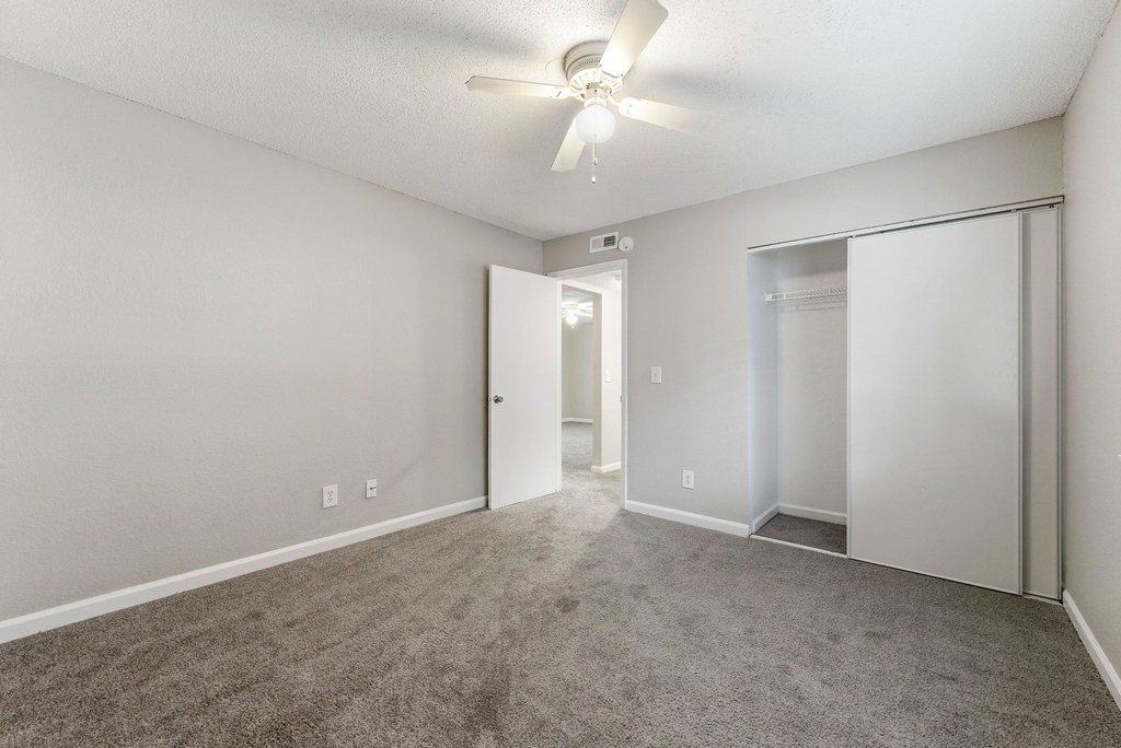 3529 Glenwood Road - Photo 13