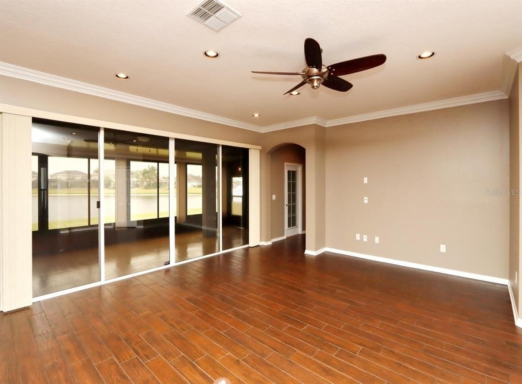 13714 Artesa Bell Drive - Photo 11