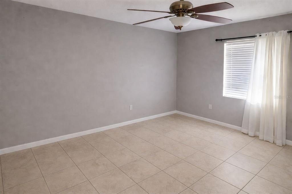 6115 N Albany Avenue - Photo 10