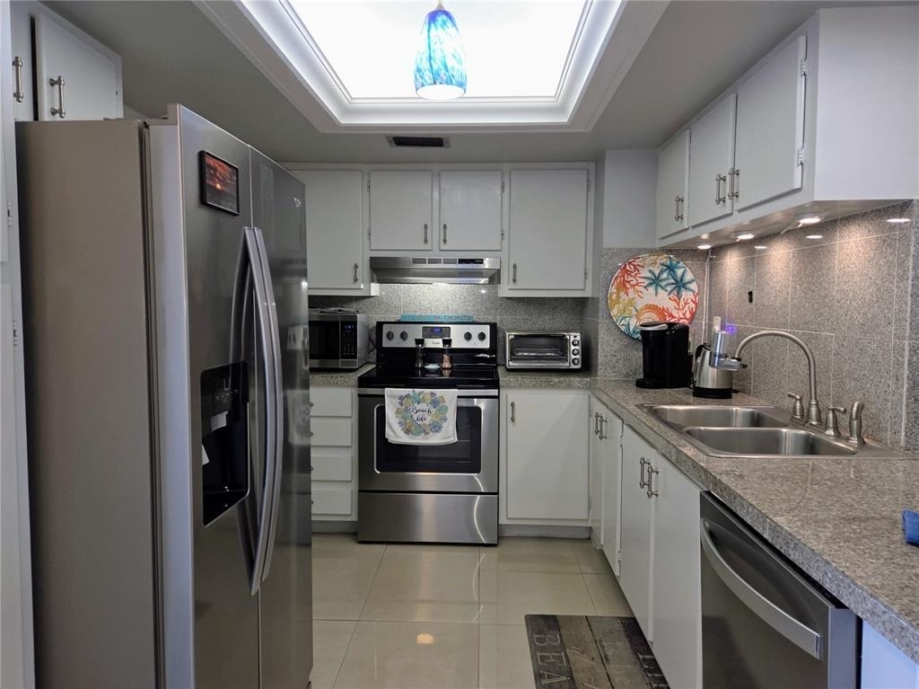 285 107th Avenue - Photo 10