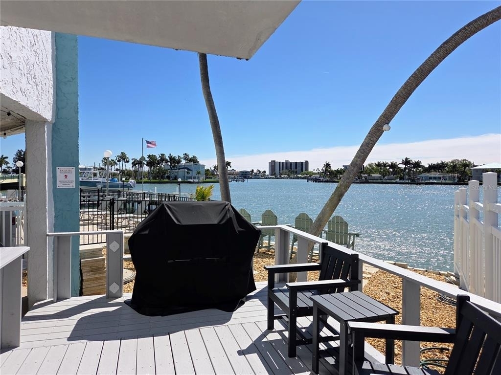 285 107th Avenue - Photo 33