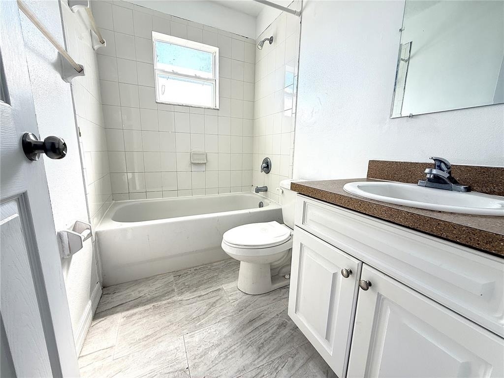 720 Newton Avenue S - Photo 13