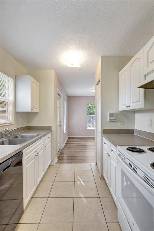 720 Newton Avenue S - Photo 5