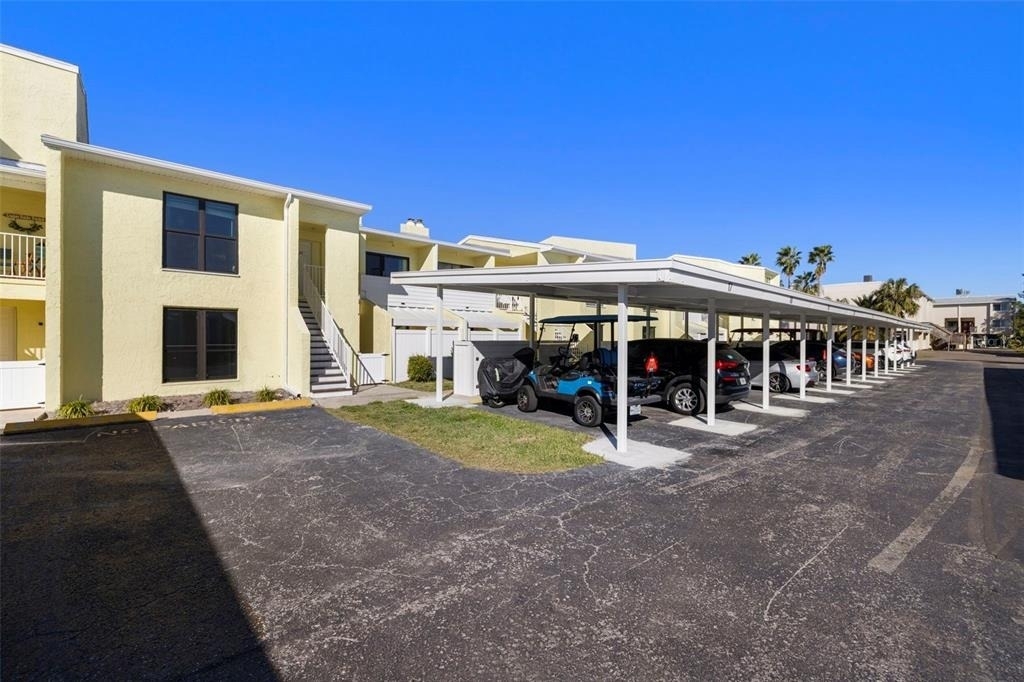 1 Windrush Boulevard - Photo 37