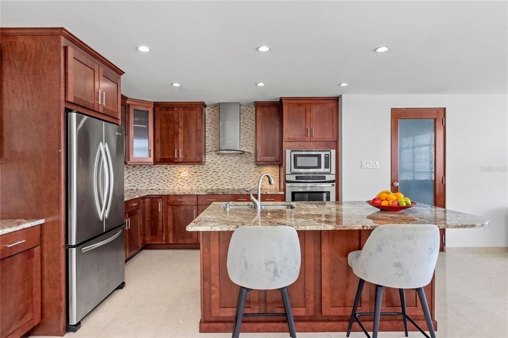 860 Ashford Ave - Photo 11