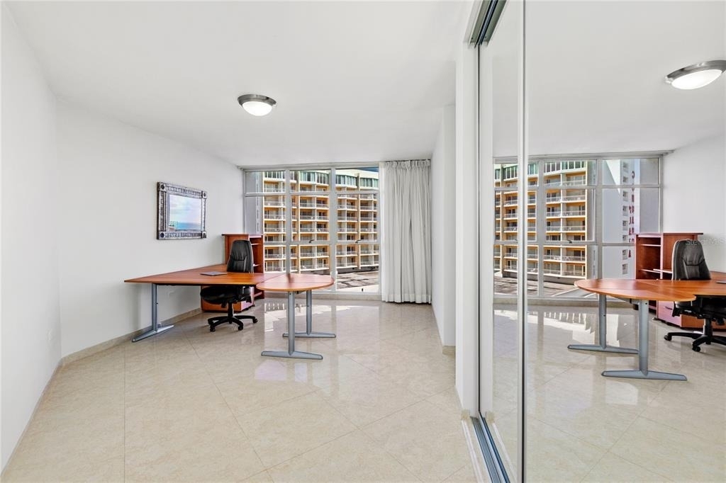 860 Ashford Ave - Photo 15