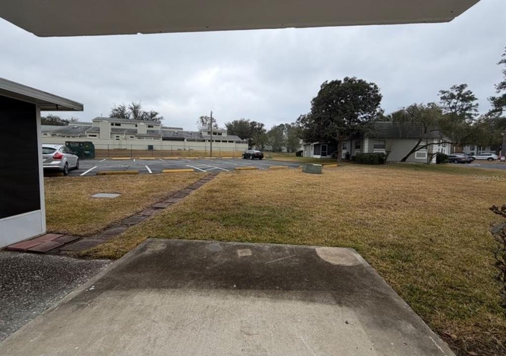 2419 Se 16th Avenue - Photo 10