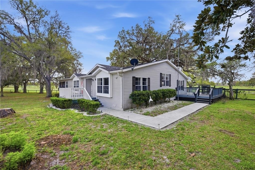 18850 Se 12th Lane - Photo 1