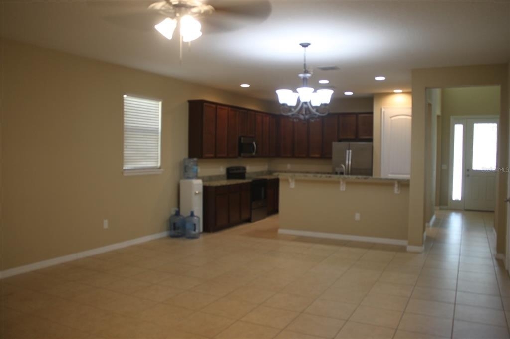13231 Overstreet Road - Photo 5