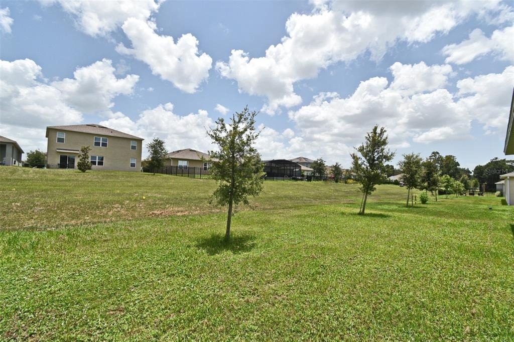 440 Baroness Way - Photo 38