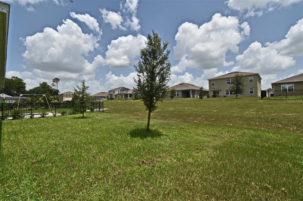 440 Baroness Way - Photo 37