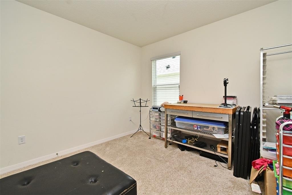 440 Baroness Way - Photo 22