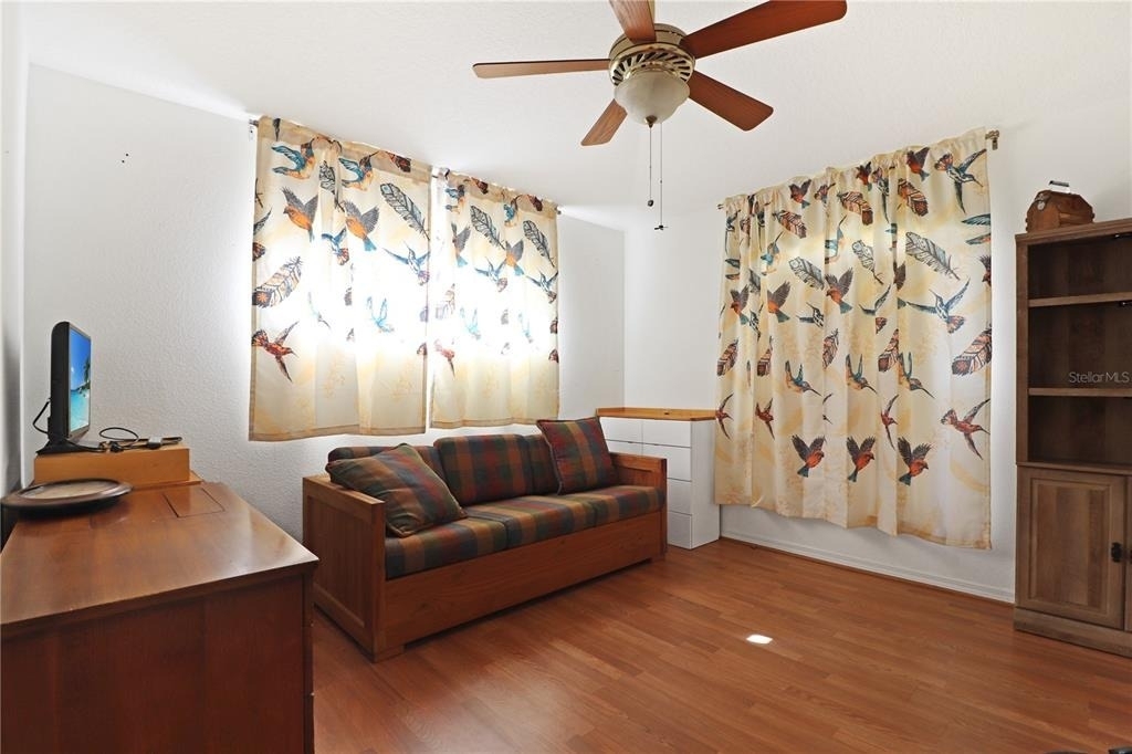 21300 Royal St Georges Lane - Photo 17