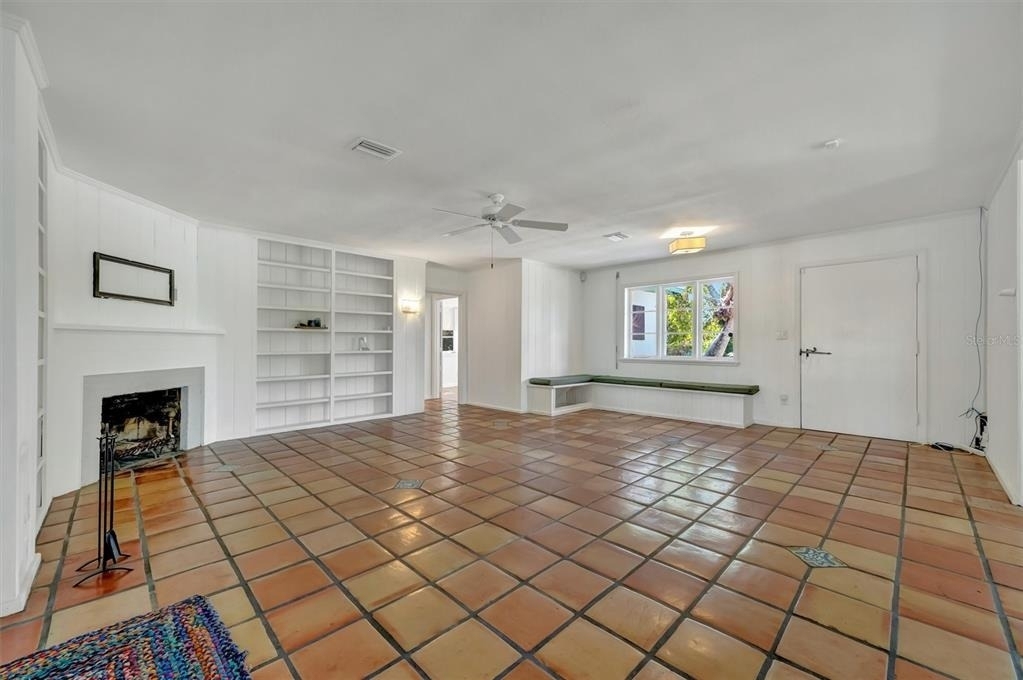 4237 Higel Avenue - Photo 18