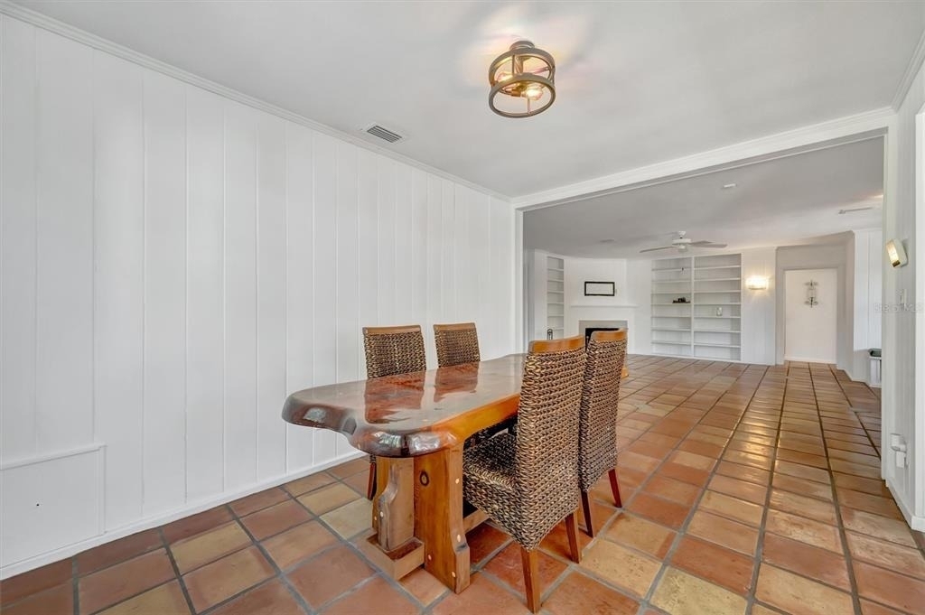 4237 Higel Avenue - Photo 14