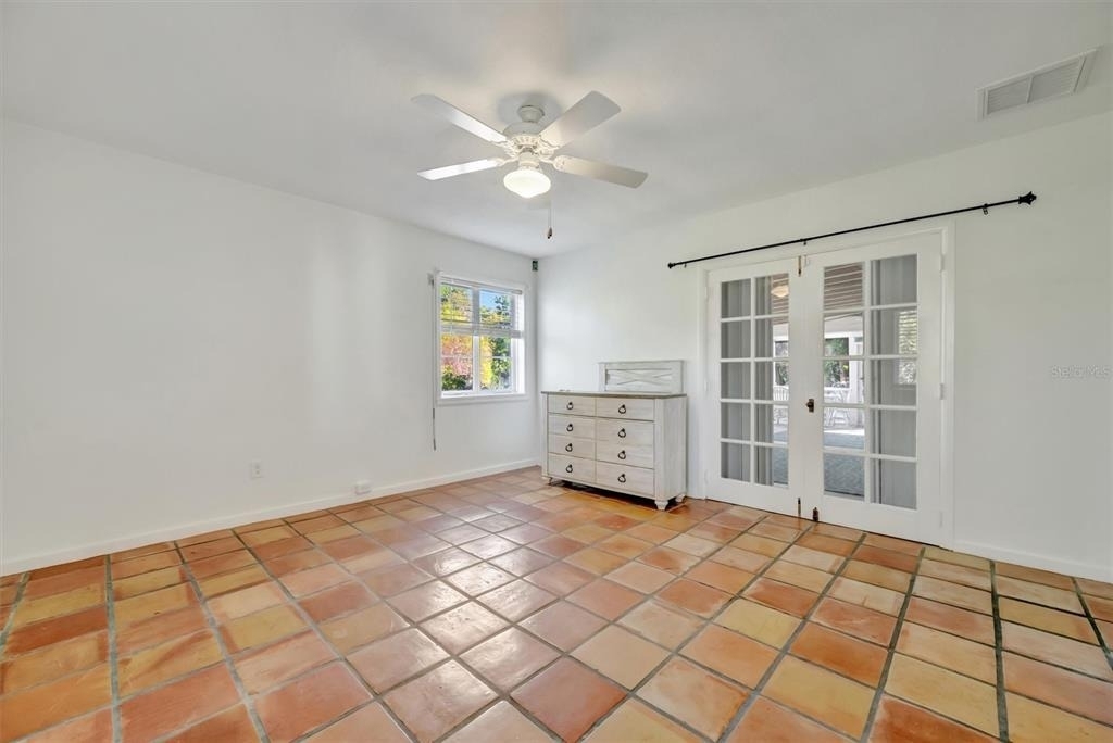 4237 Higel Avenue - Photo 31