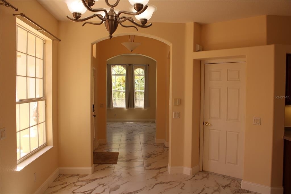 7803 33rd Street E - Photo 7