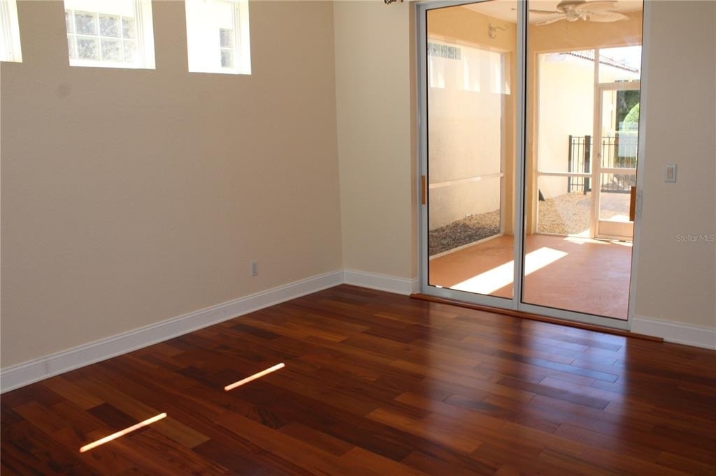 7803 33rd Street E - Photo 12