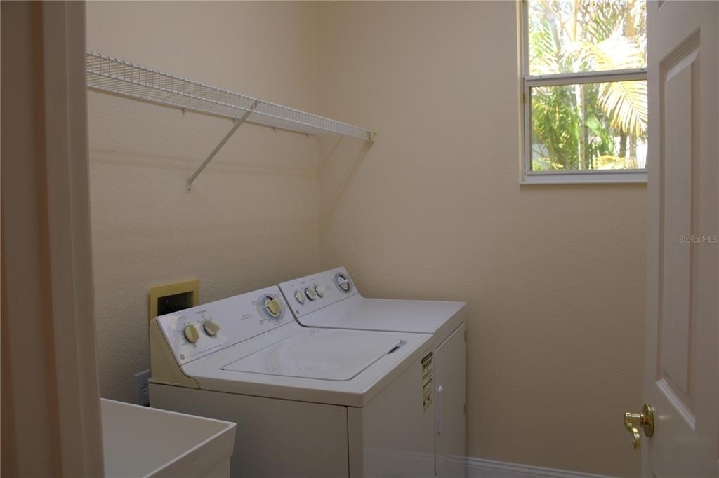 7803 33rd Street E - Photo 27