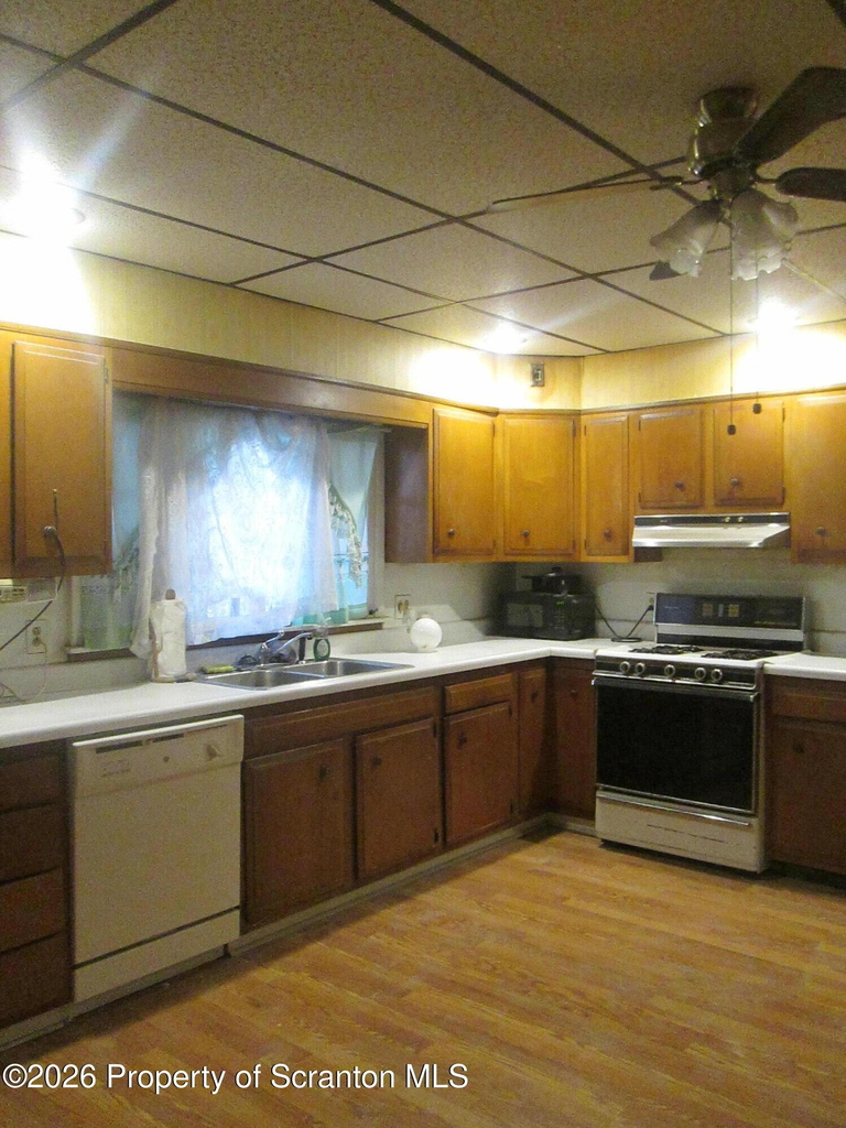 811 Cedar Avenue - Photo 6