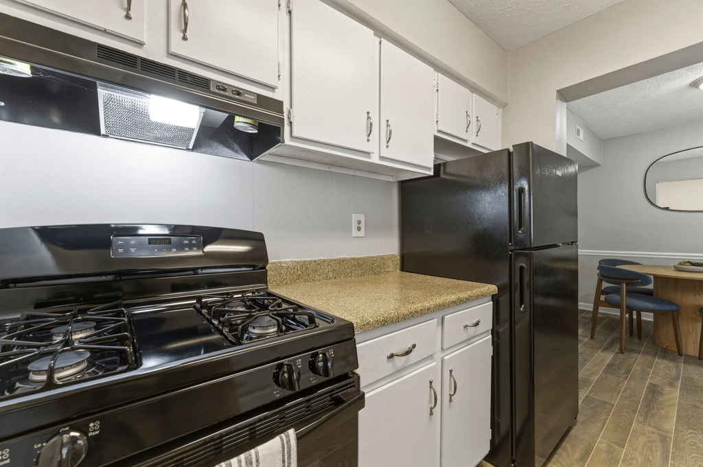 1750 Briarwood Road Northeast - Photo 7
