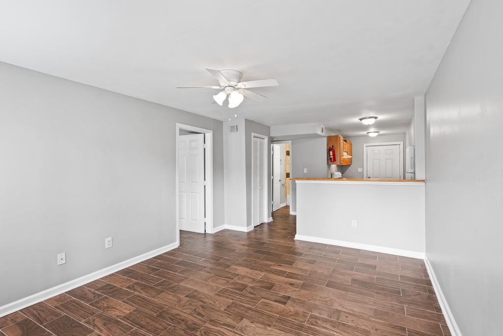 936 Mayson Turner Road Northwest - Photo 8
