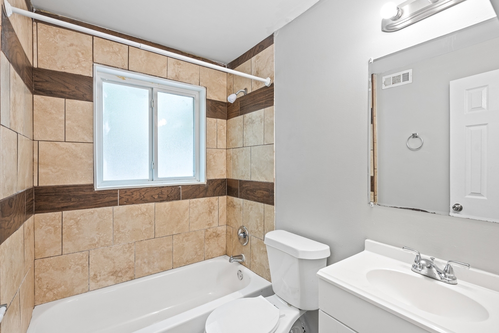 936 Mayson Turner Road Northwest - Photo 13