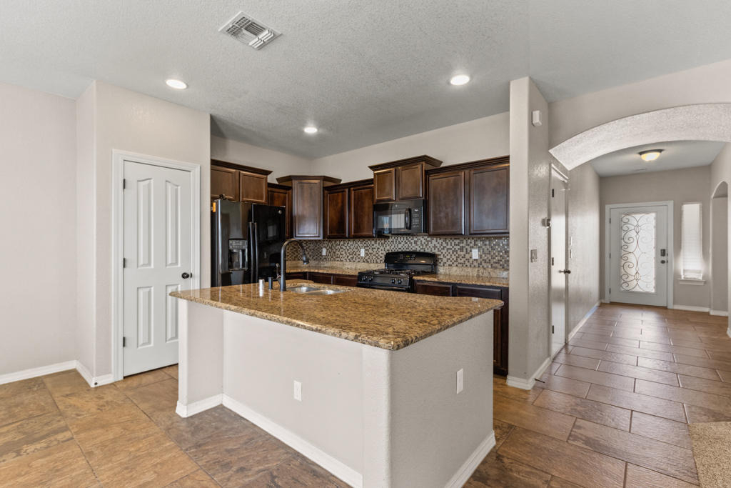 12664 Azulejos Street - Photo 12