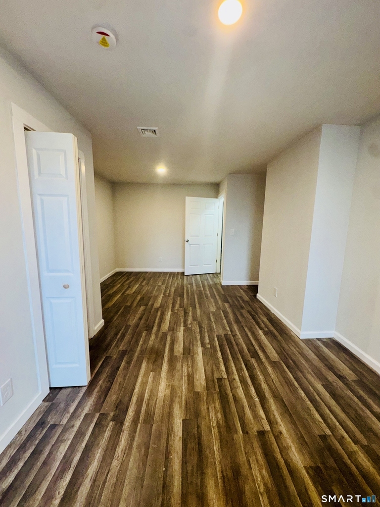 1415 Stratford Avenue - Photo 12