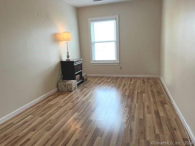 37 Greenwich Avenue - Photo 7